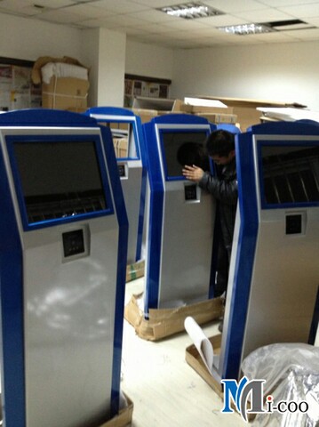 我公司成功交付連云港東?？h公安局觸摸查詢機(jī)19套